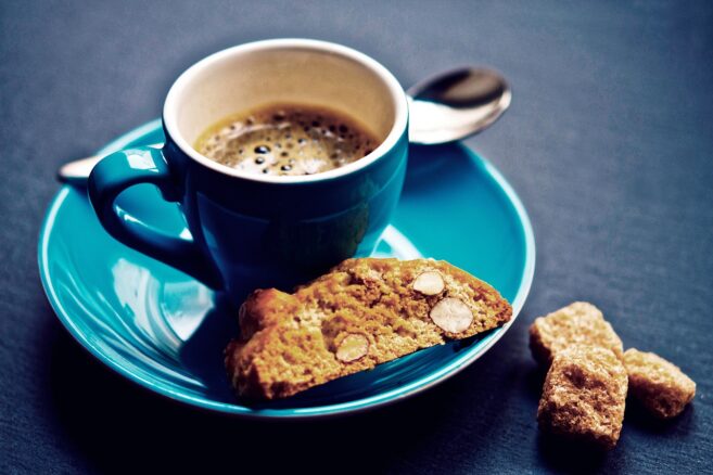 Kekse zum Kaffee - Die Freuden des Kaffeegebäcks [Bildinhalt mit KI erstellt]